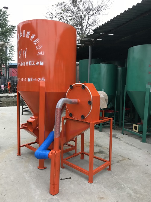 小型飼料粉碎機、制粒機在飼料生產(chǎn)中的關鍵功能與價值